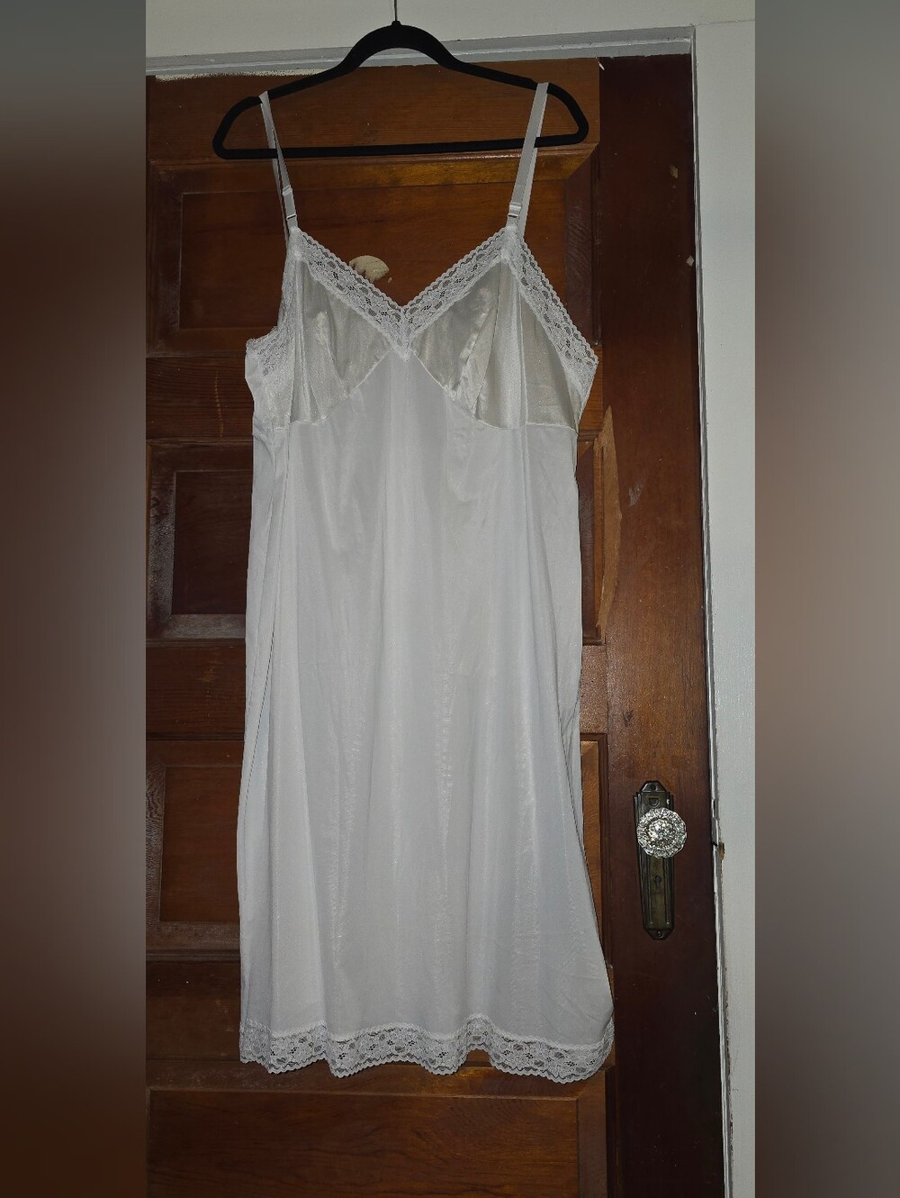 Vanity Fair White Lace-Trim Slip